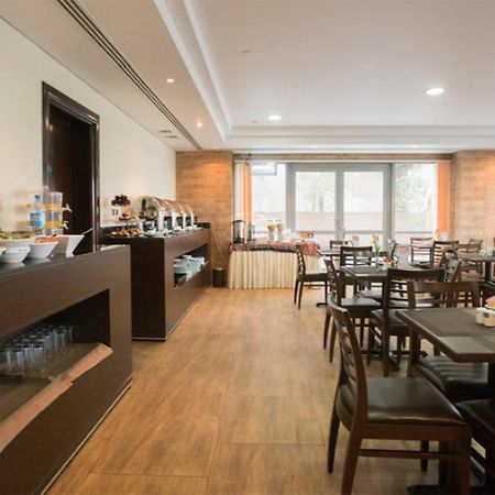 Tulip Creek Hotel Apartments Dubai Eksteriør bilde