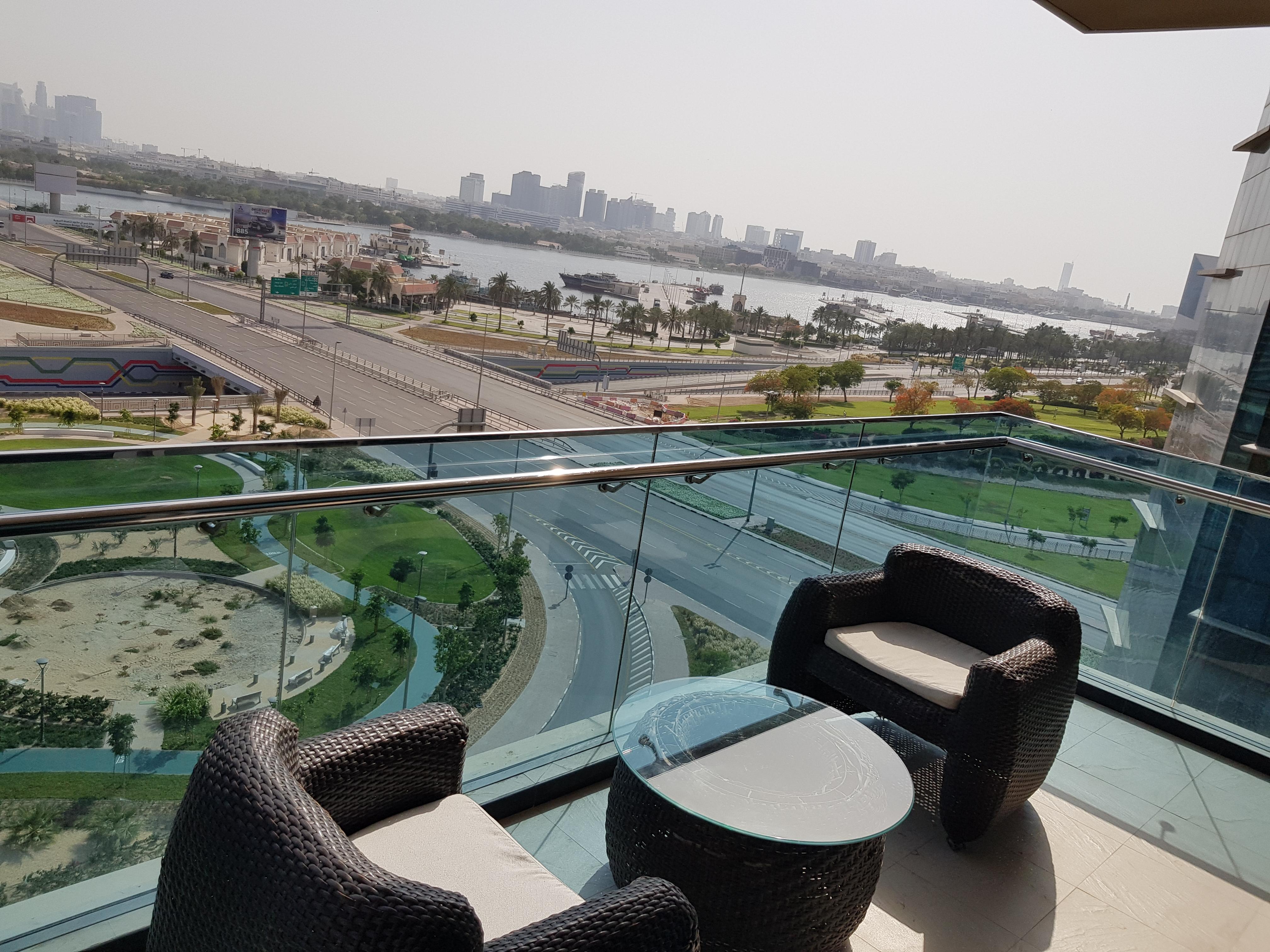 Tulip Creek Hotel Apartments Dubai Eksteriør bilde