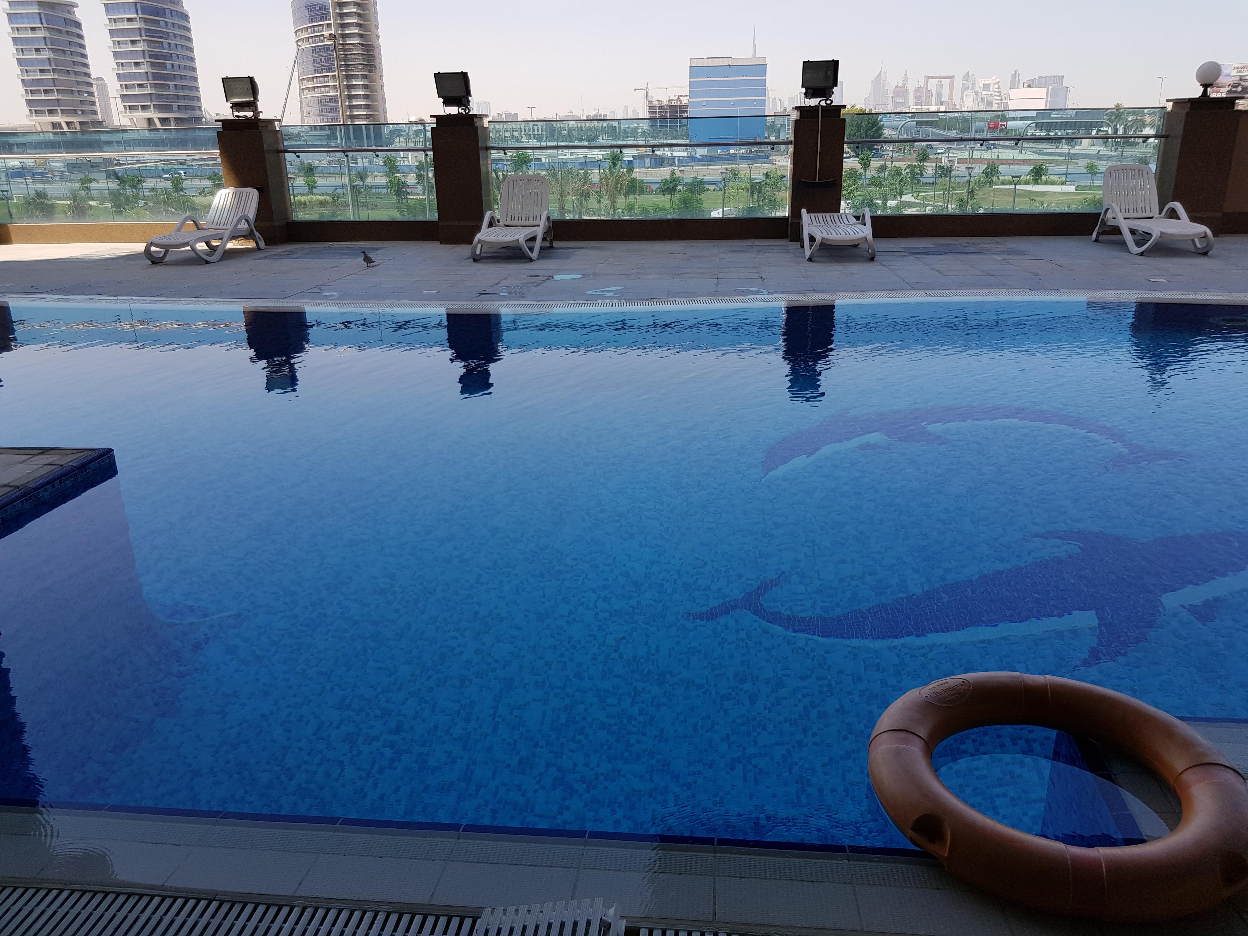 Tulip Creek Hotel Apartments Dubai Eksteriør bilde
