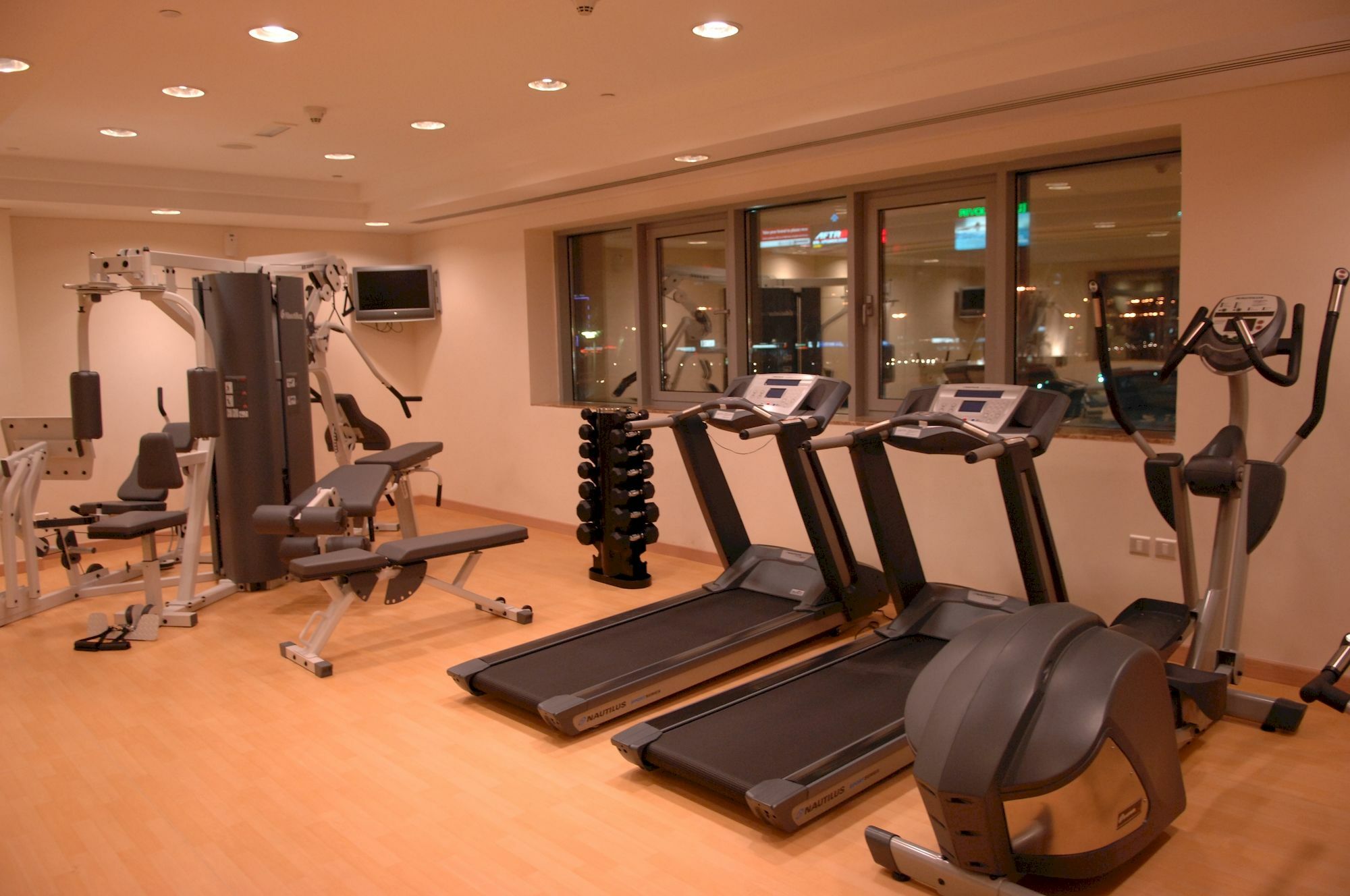 Tulip Creek Hotel Apartments Dubai Fasiliteter bilde